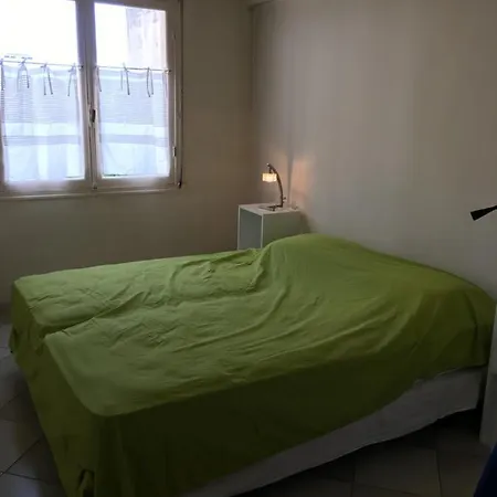 Centre-mer-veille Ville * Antibes